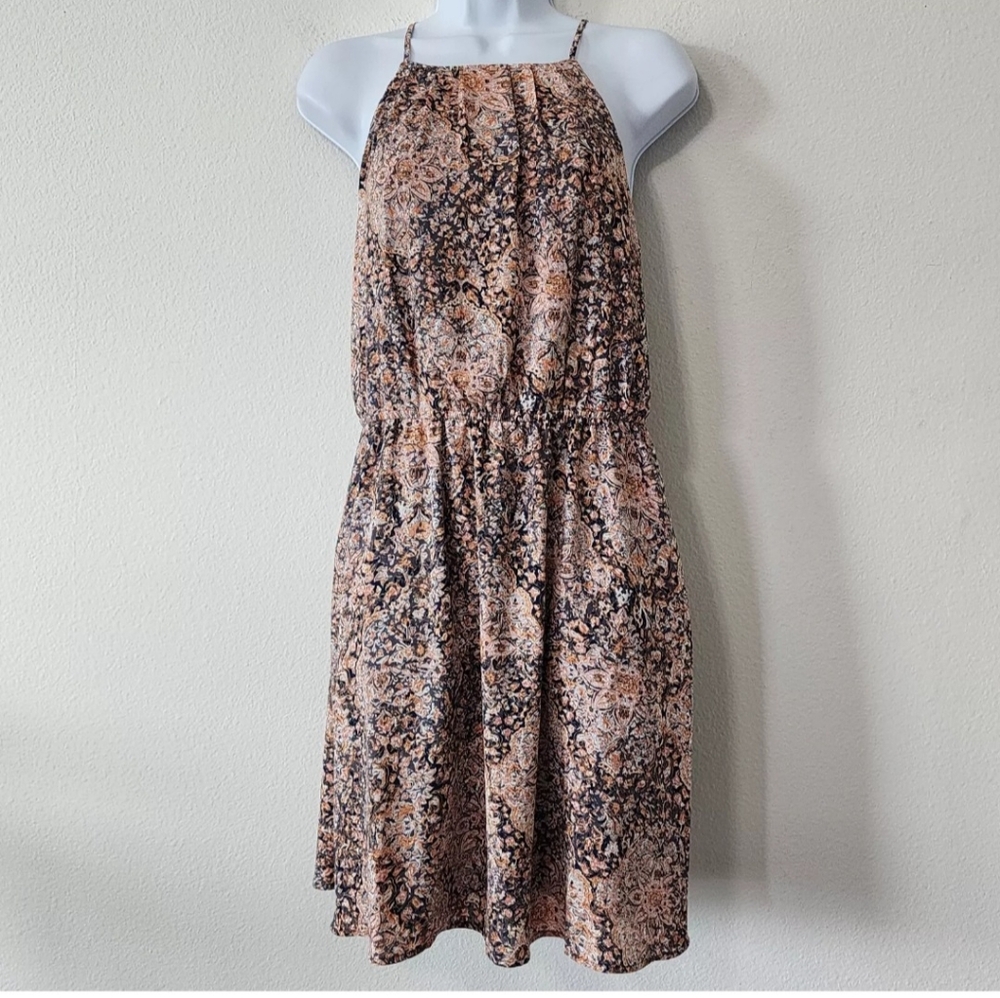 Floral halter neck mini dress